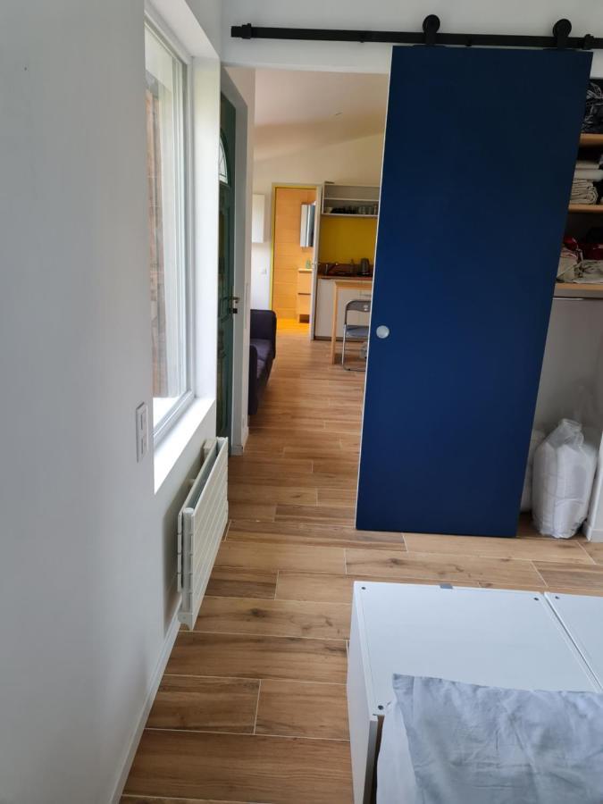 Dependance-appartement Dans Maison A Apartment Montgeron
